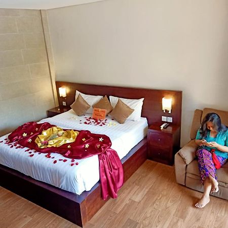 The Surya Kuta Villa Экстерьер фото