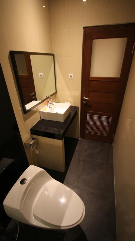 The Surya Kuta Villa Экстерьер фото