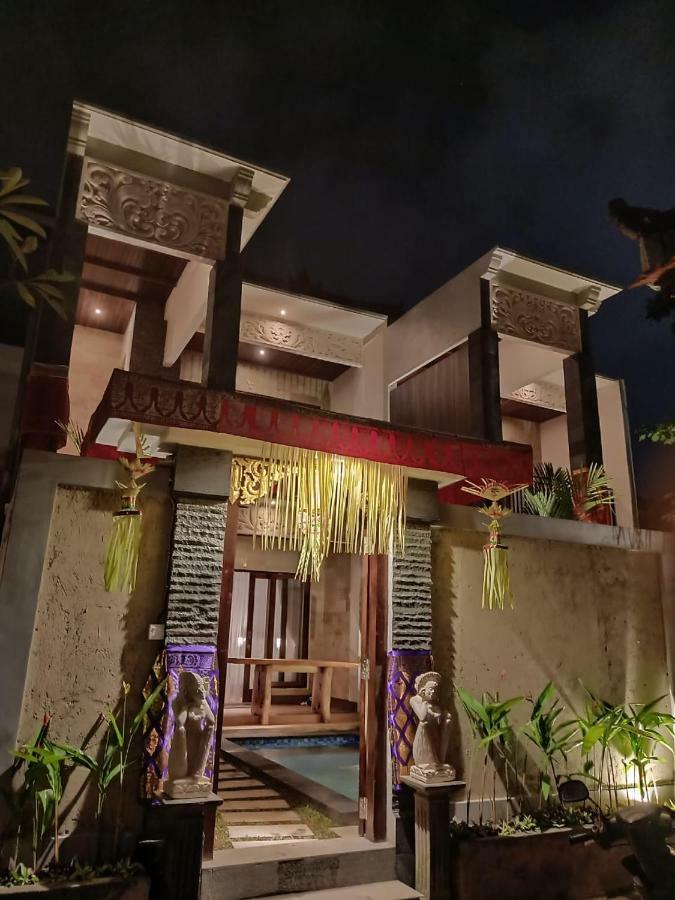 The Surya Kuta Villa Экстерьер фото
